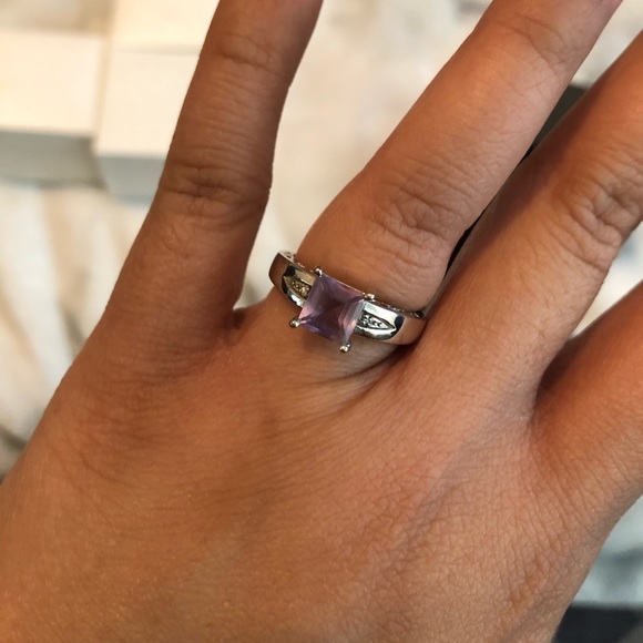 Amethyst silver ring - Picture 3 of 5